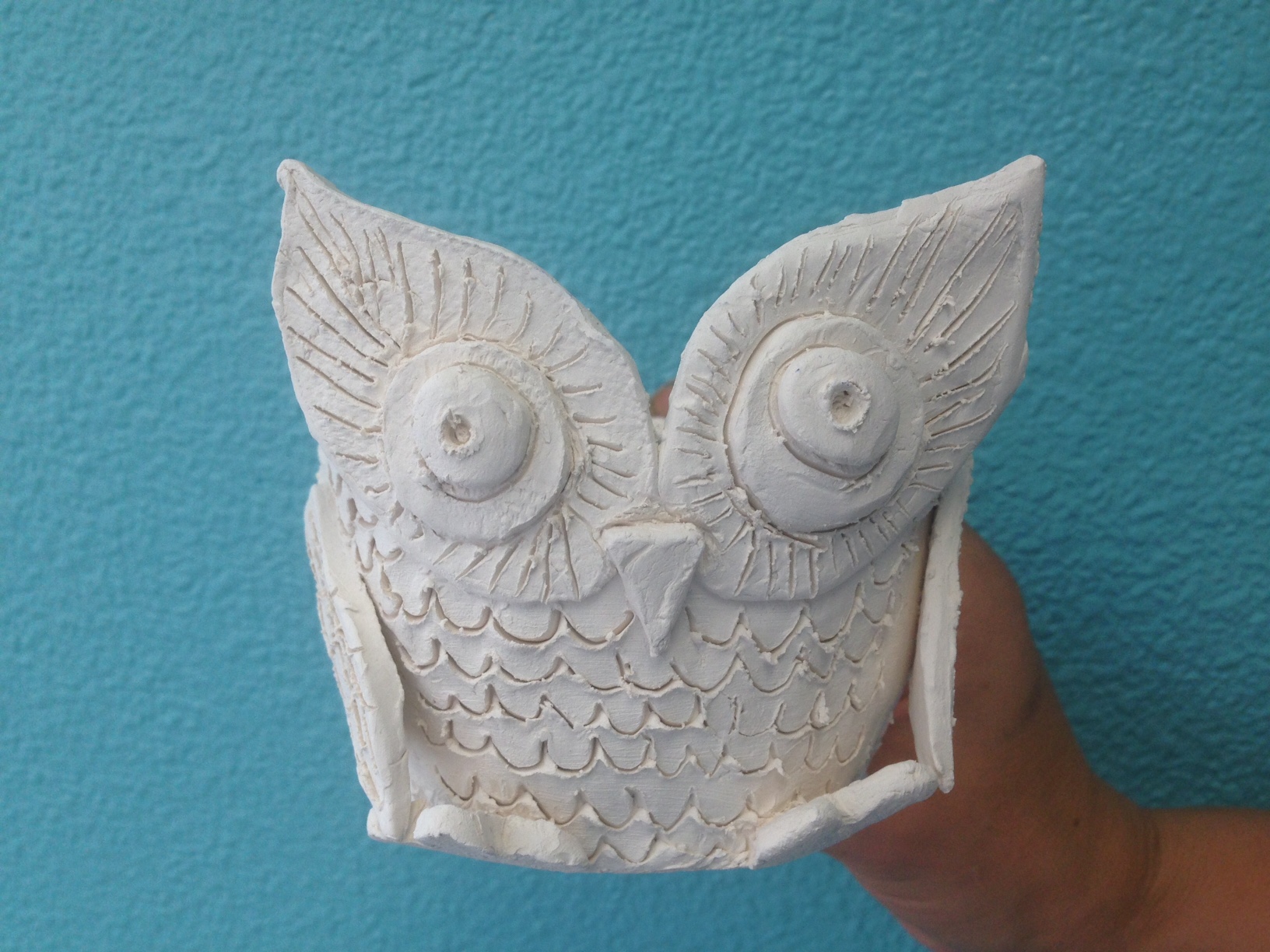 CLAY Class (Owl Pinch Pot)-Main Class Schedule - The Art Bistro